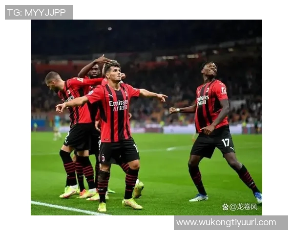 尤文图斯对阵AC米兰海报发布卡卢卢迎战旧主再度交锋 尤文图斯对阵AC米兰海报发布卡卢卢迎战旧主再度交锋